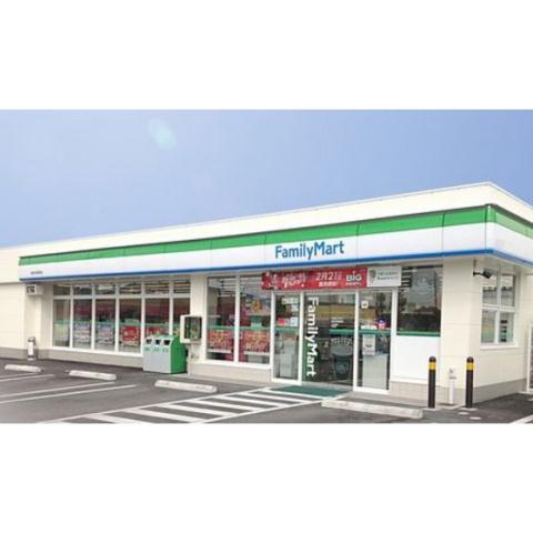コンビニ　ファミリーマート　下妻南原店（コンビニ）まで761m
