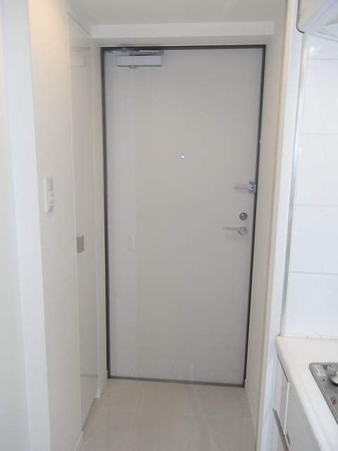 玄関　弊社は都内全域の物件をご紹介可能です！