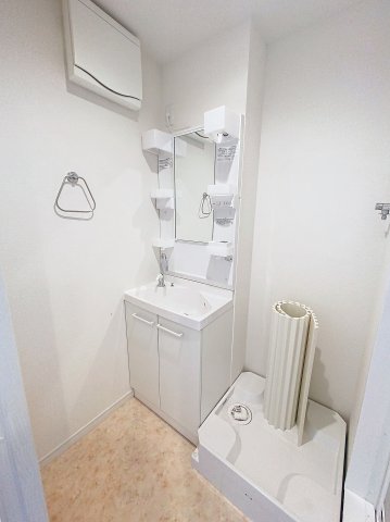 洗面設備　同物件、他のお部屋の写真です。