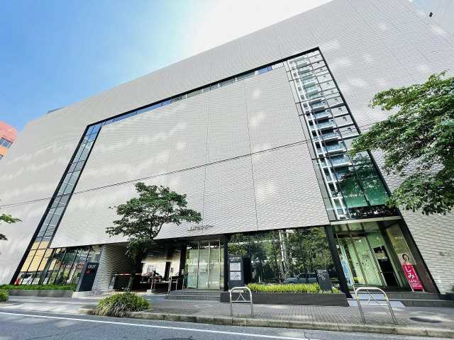 病院　名古屋市医師会急病センター（病院）まで637m