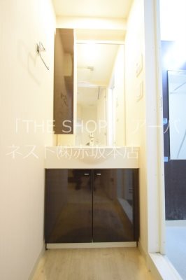 洗面設備　独立洗面台