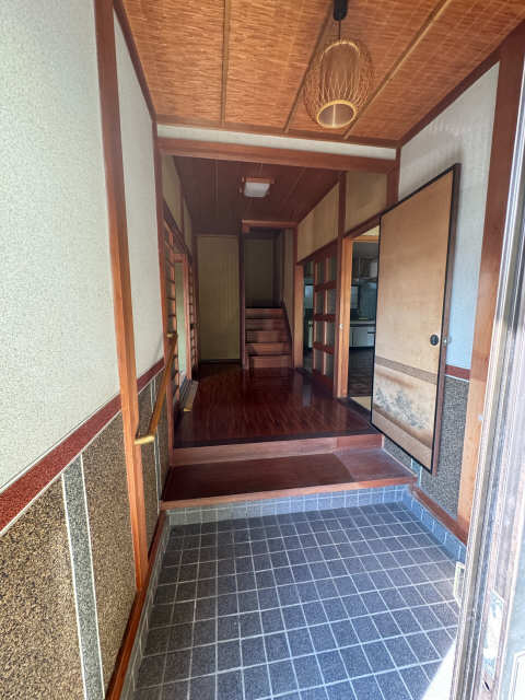 玄関
