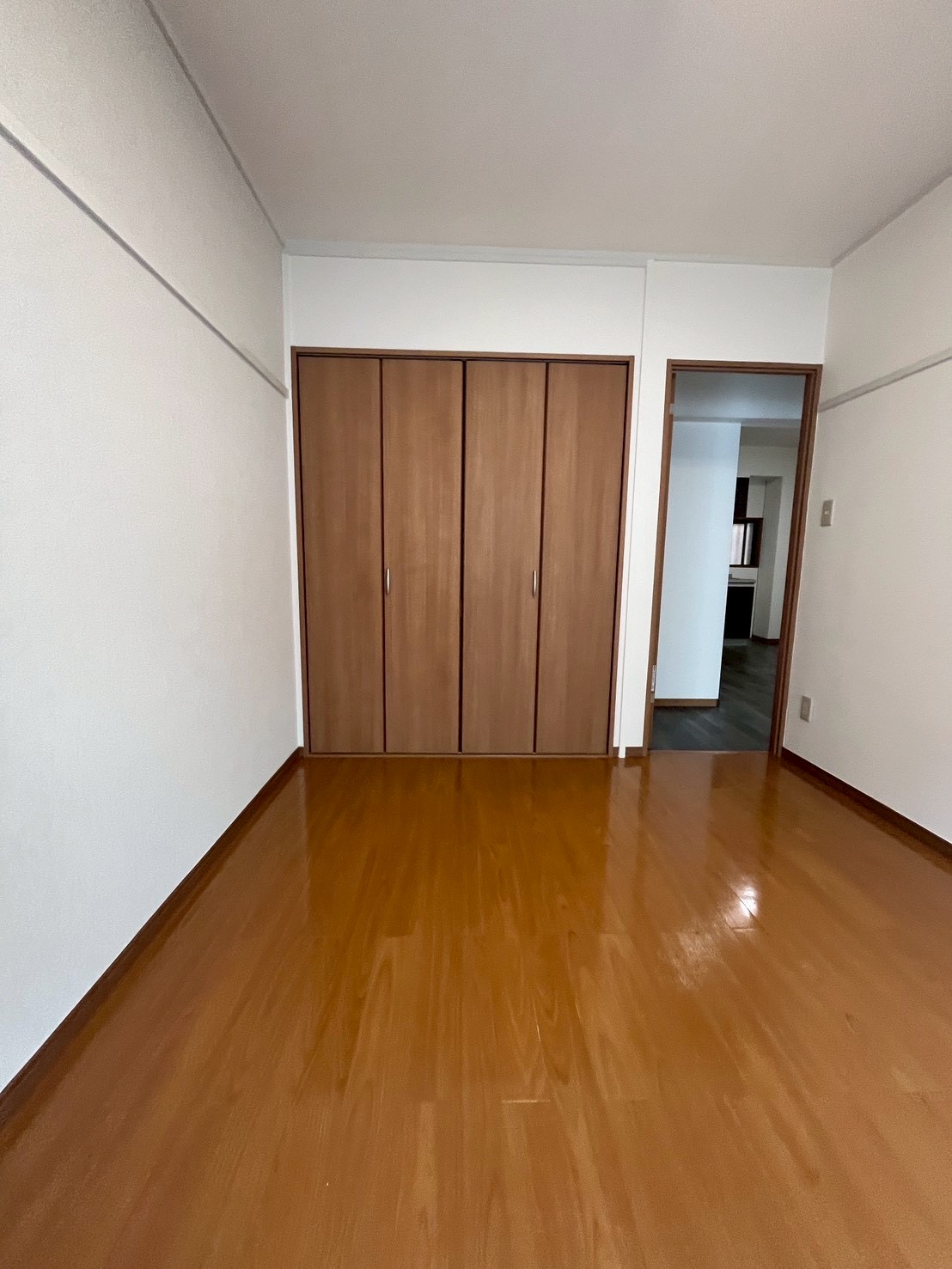 黒川マンションの居間写真