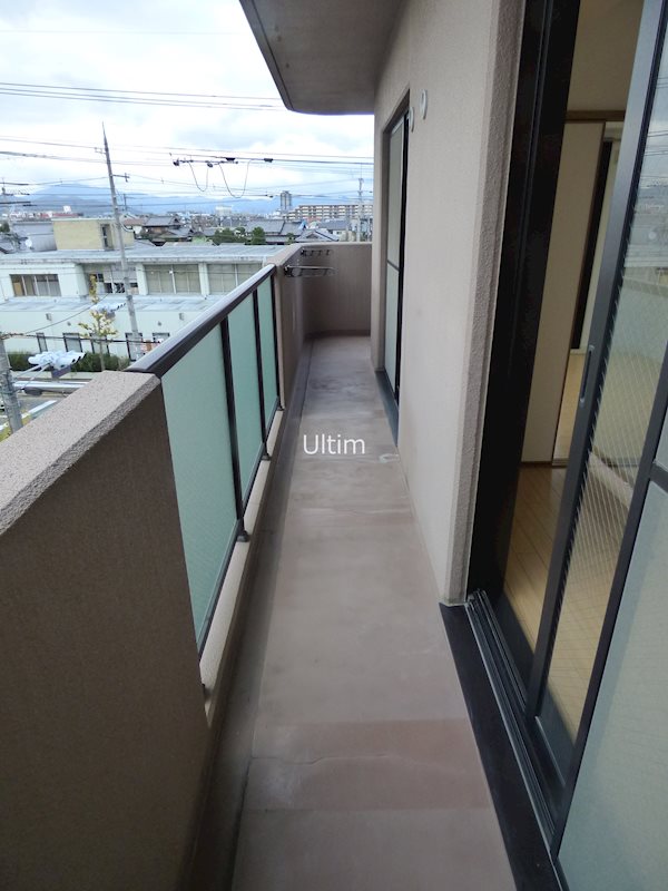 バルコニー　※他のお部屋です、ご参考までに