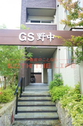 エントランス　毎日通るエントランスはこのようになっています