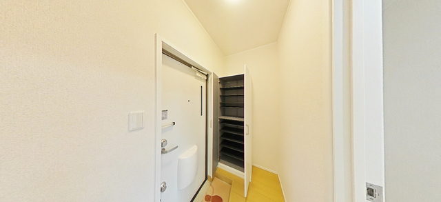 玄関　玄関