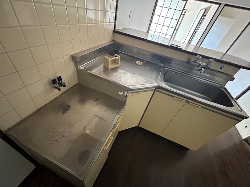 キッチン　別部屋参考写真です