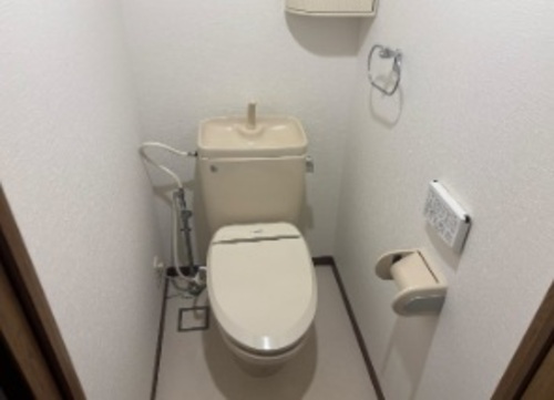 トイレ　トイレ