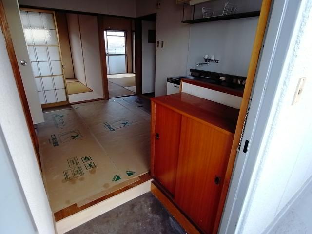玄関　※同型参考※