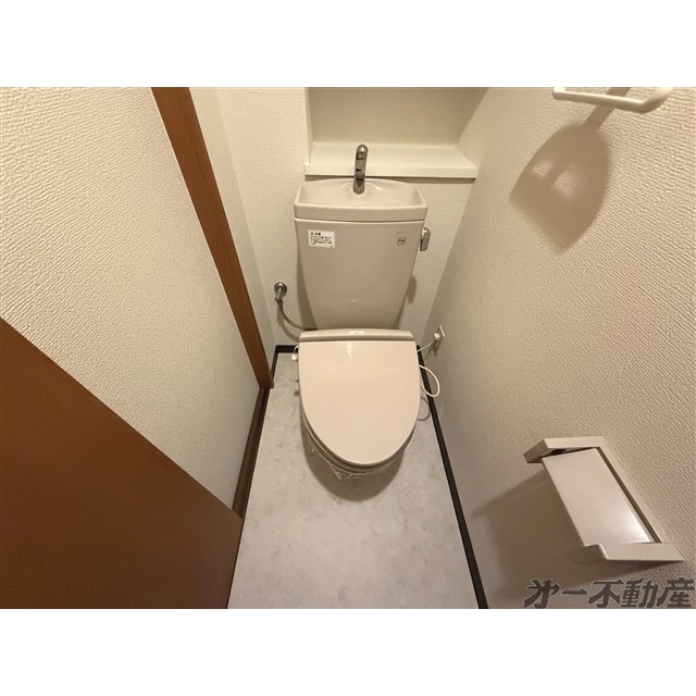 トイレ　トイレ