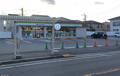 コンビニ　ファミリーマート 千葉おゆみ野五丁目店（コンビニ）まで869m