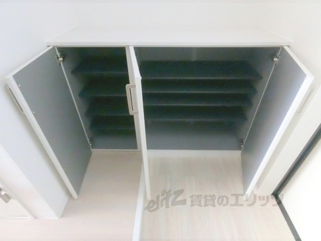 収納　下駄箱