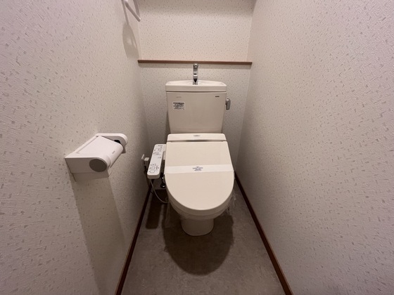 トイレ　※別部屋の写真です