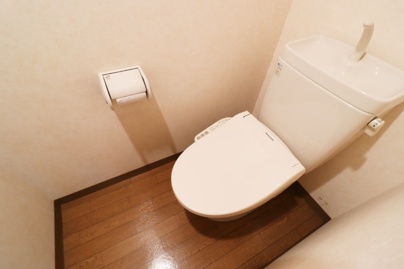 トイレ　図面と現状に相違がある場合には現状を優先