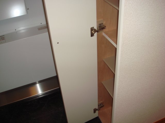 収納　シューズボックス付きで玄関もすっきり片付きます。
