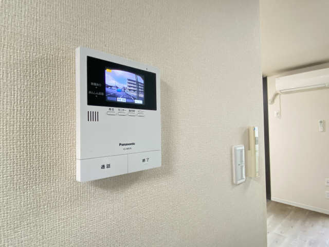 セキュリティ　カラーモニターホン採用で見える安心をプラス