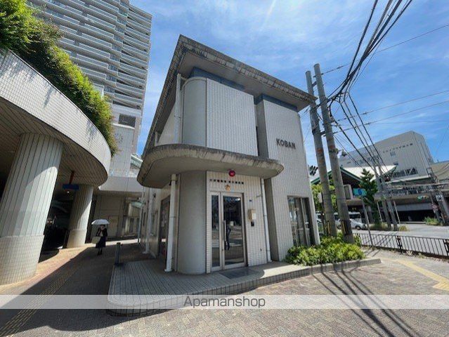 警察署・交番　大津警察署浜大津交番（警察署・交番）まで693m