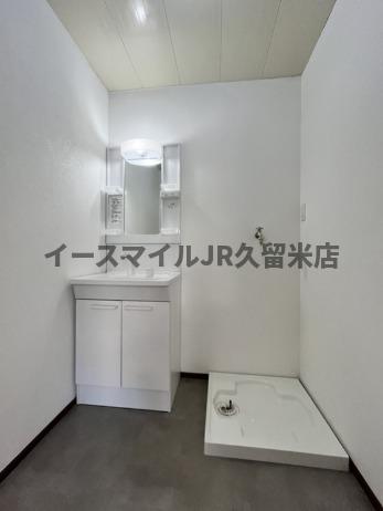 洗面設備　使いやすい洗面所です