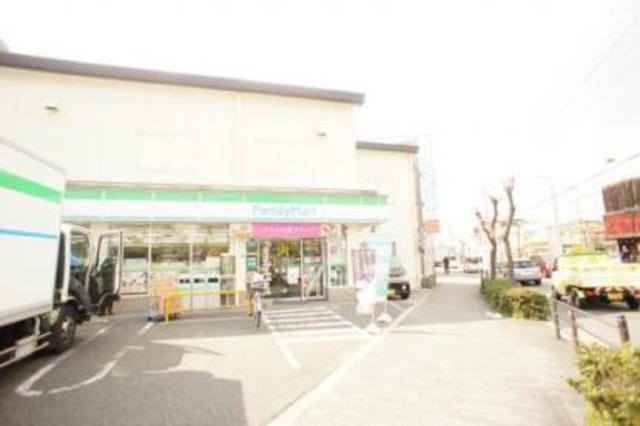 コンビニ　ファミリーマート喜連東四丁目店（コンビニ）まで456m