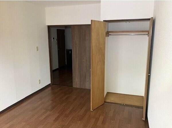 収納　図面と現状に相違がある場合には現状を優先