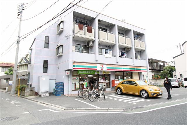 コンビニ　セブンイレブン（コンビニ）まで391m