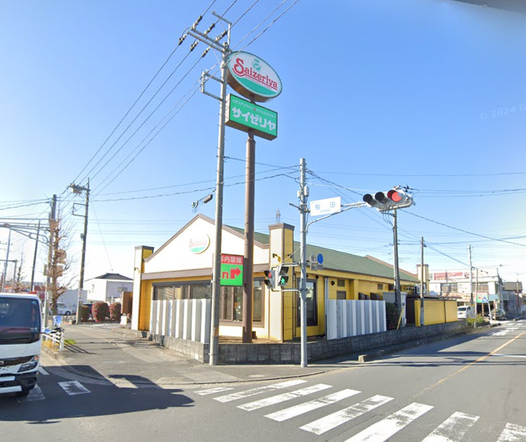 飲食店　サイゼリヤ春日部梅田店（飲食店）まで674m