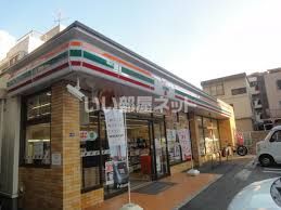 コンビニ　セブンイレブン 名古屋春岡1丁目店（コンビニ）まで545m