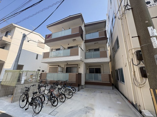 建物外観　外観は落ち着いています
