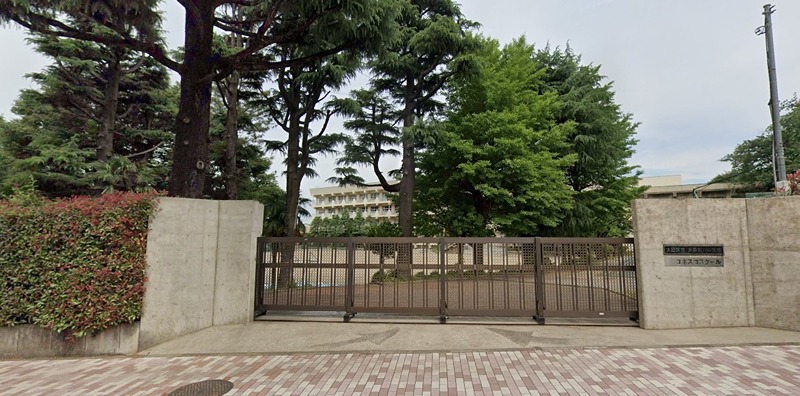 中学校　大田区立大森第六中学校（北千束）（中学校）まで1007m