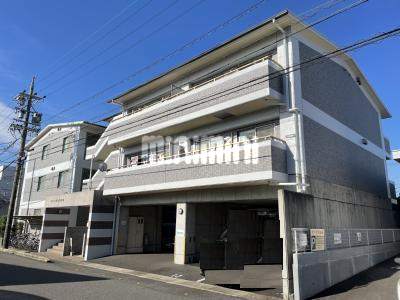 建物外観　マンションタイプで高級感あふれています