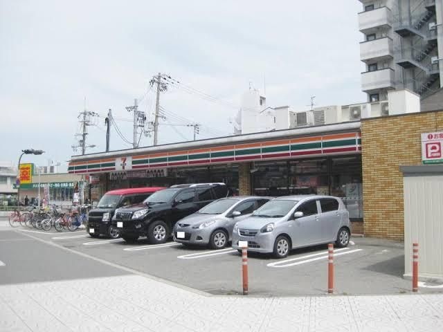 コンビニ　セブンイレブン 大阪夕凪1丁目店（コンビニ）まで252m
