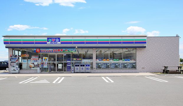 コンビニ　スリーエフ　荏原１丁目店（コンビニ）まで126m