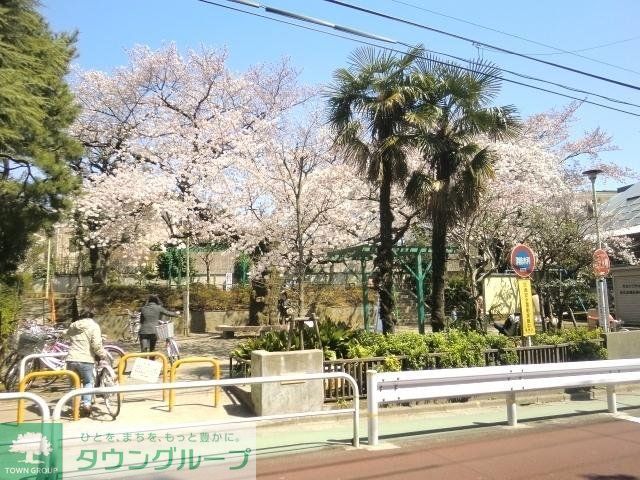 公園　自由が丘公園（公園）まで410m