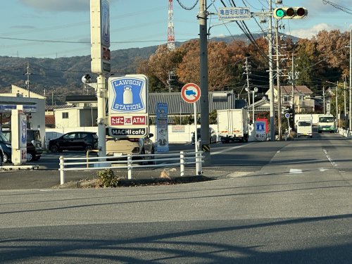 コンビニ　ローソン 豊田市運動公園西店（コンビニ）まで391m