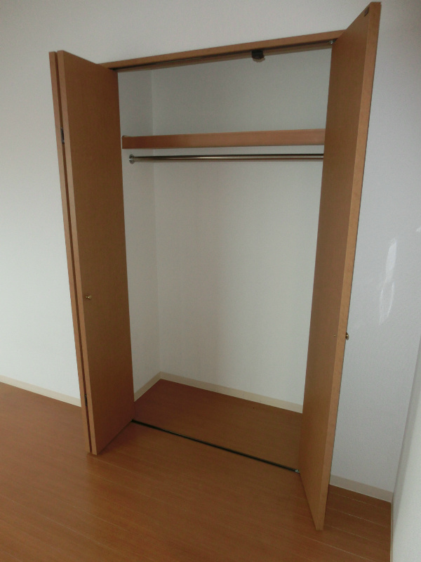 収納　※同物件の別のお部屋の写真です