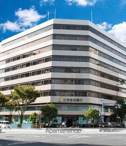 銀行　三井住友銀行　南森町支店（銀行）まで469m