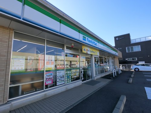 コンビニ　ファミリーマート 木更津金田東店（コンビニ）まで494m