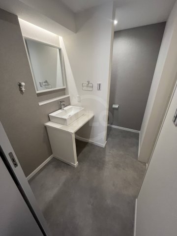 洗面設備　Nesta Residence大正　洗面所