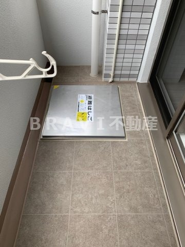 バルコニー　【プランドール北浜】広々としたバルコニーです