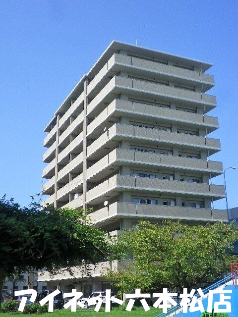建物外観　ペおしゃれな外観です。