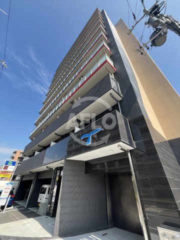 建物外観　セレニテ新大阪ミラク壱番館　外観