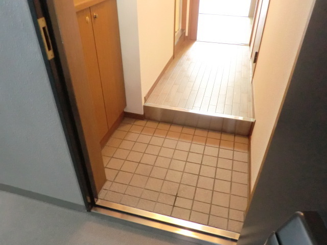 玄関　玄関です。