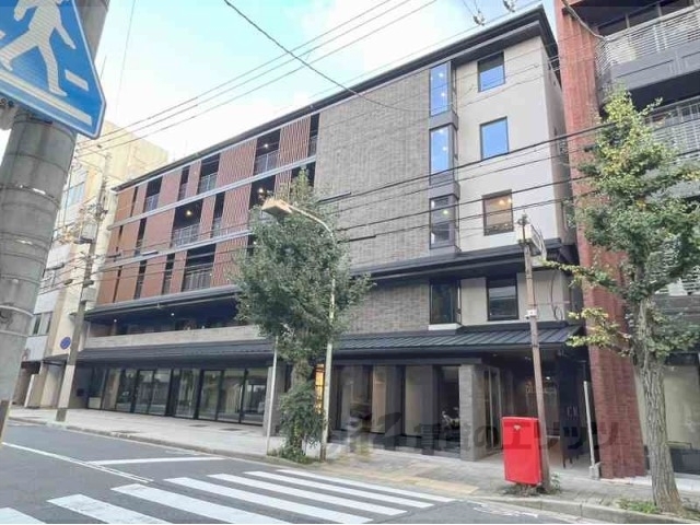 RiviereGauche寺町二条の外観写真