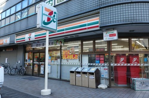 コンビニ　セブンイレブン 練馬高野台駅前店（コンビニ）まで610m