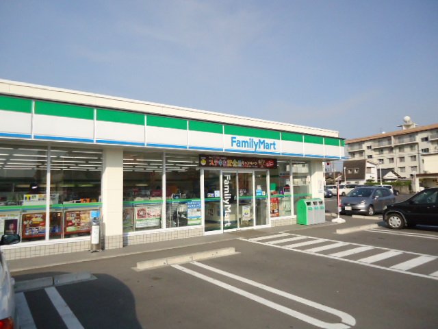 その他　ファミリーマート鹿屋寿三丁目店（その他）まで320m