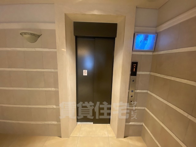 地下鉄堺筋線 北浜駅 徒歩3分 15階建 築5年の外観写真