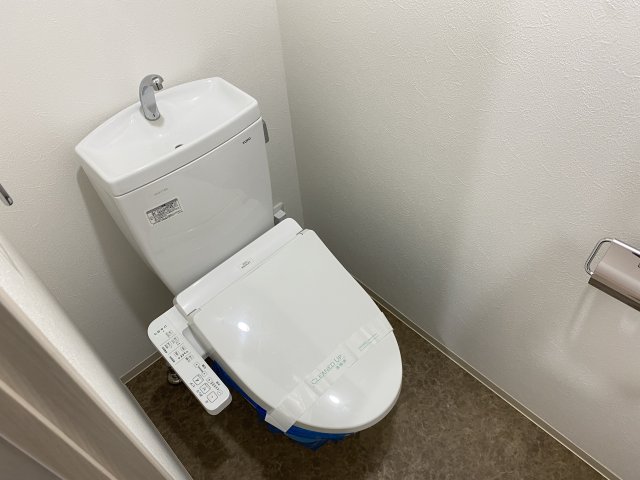スプランディッド西日暮里のトイレ写真