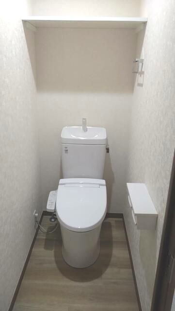 トイレ　コンパクトで使いやすいトイレです