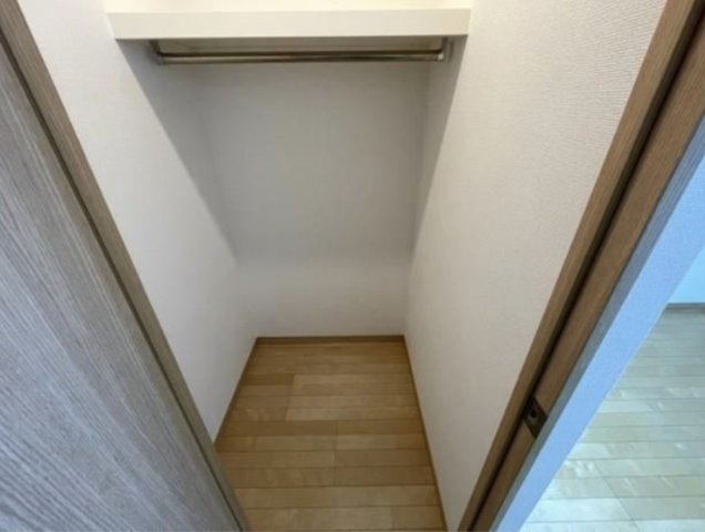 ＪＲ山手線 品川駅 徒歩7分 30階建 築22年の内装写真