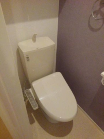クール四季 冬のトイレ写真